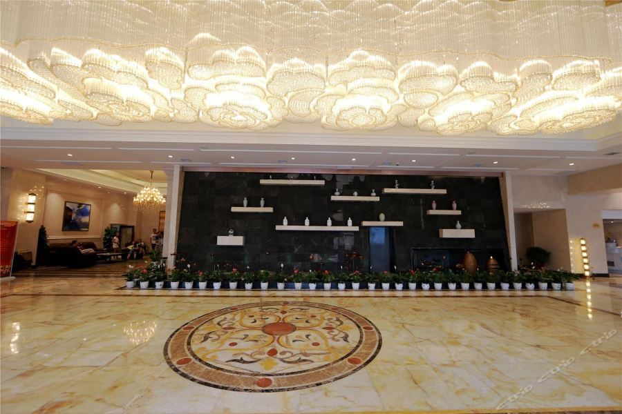 Xingzhou International Hotel Hanzhong Exteriör bild